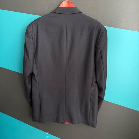 Oscar de la Renta Blue Navy Blazer with Gold Buttons - Picture 5 of 13